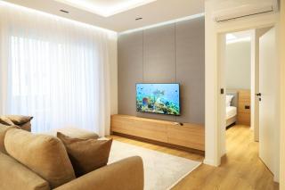 Premium Centre Apartment - 9