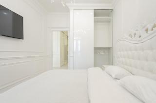 Petrovdom Apartments 10-353 in RC Central Park, 7 John McCain Street - Kiew - 2