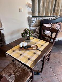 Famprika Volissos - 2