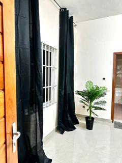 Peaceful Private Room In Cotonou, Benin - Cotonou - 4