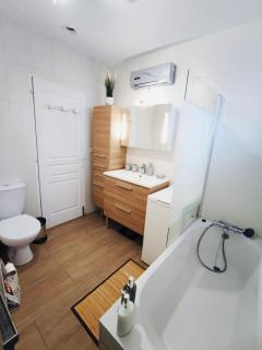 Logement entier avec coin jardin - Baillargues - 3