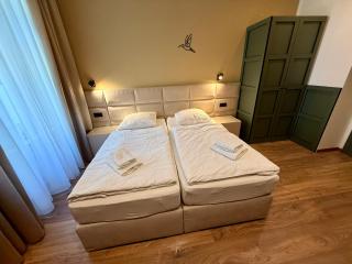 Luxury Residence Kmochova - Prag - 2