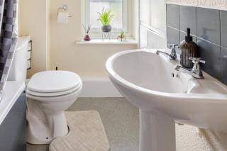 Beautiful Apartment near Manchester City Centre - 2