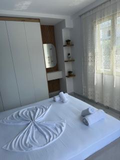 Selena's Apartament's - Durazzo - 9