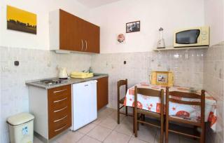 Beautiful Apartment In Mandre With Wifi - Mandre - 7