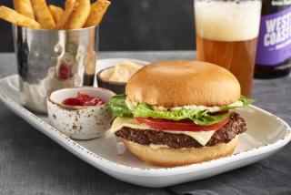 Courtyard Lancaster - 5