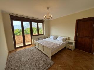 Central Kotor Bay Condo with amazing view - Kotor - 5