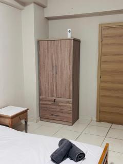 Alekas Garden View Studios - 5