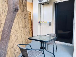 Alekas Garden View Studios - 1