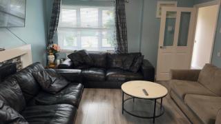 A beautiful Cottage - Govan - 4
