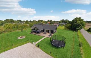 Stunning Home In Hadsund With Sauna - 3