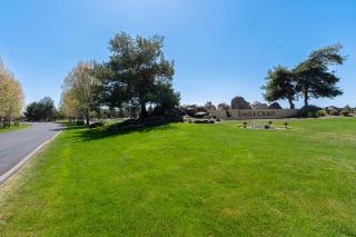 Canyon Rim at Eagle Crest - 9