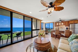 Kuhio Shore 114 Oceanfront 2 Bedroom 2 Bath - Koloa - 7