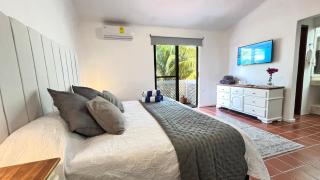 The Villa of Dreams - 1