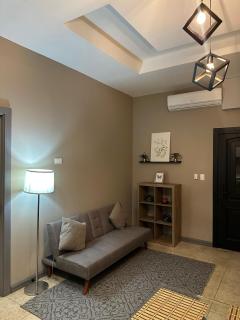 Tata's Apartment, Confortable y con Piscina - 7