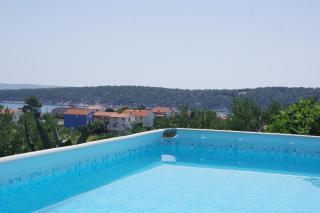 Family-friendly apartments with swimming pools Barbat, Rab - 4988 - Rab - 4