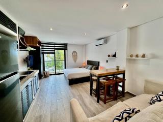 New apartment steps from the sea and 5th Avenue! - Playa del Carmen - 0