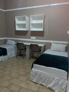 Bulwer Breeze Guesthouse - Durban - 3