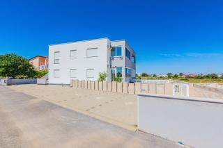 Apartments with parking space Vir - 18541 - 6