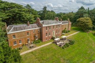 Inglethorpe Hall - 8