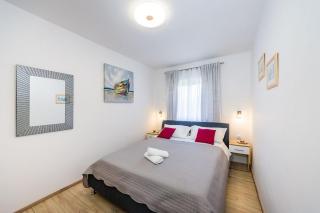 Apartments with parking space Nin, Zadar - 5936 - 5