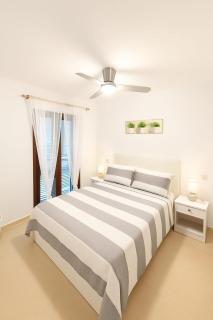 Cozy Beach Flat-4min to Sea - 9