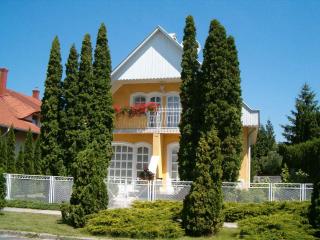 Holiday home in Balatonmariafürdo 19536 - Balatonmáriafürdő - 0