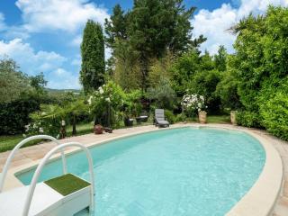 Holiday Home in Laroque with Private Pool, cleaning included - Laroque - 9