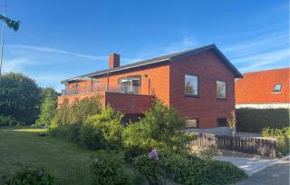 3 Bedroom Lovely Home In Strandby - Strandby - 9