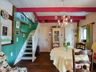 Cosy holiday home with terrace near Quimperlé, cleaning included - Querrien - 7