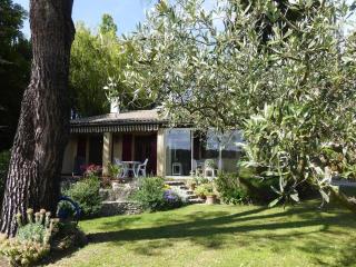 Holiday Home in Provence with Private Pool, cleaning included - Malaucène - 9