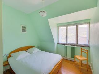 Holiday Home in Vic-sur-Cère with Balcony, cleaning included - Vic-sur-Cère - 9
