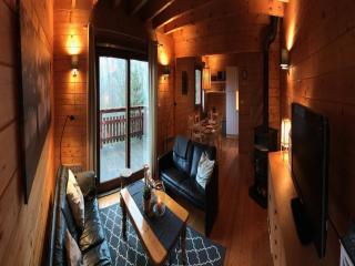 Holiday Home in Auvergne near Lake, cleaning included - Beaulieu - 6