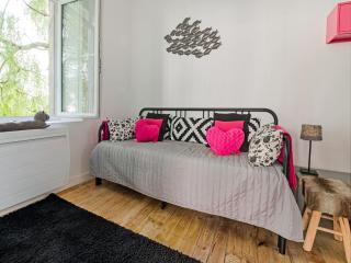 Apartment in Isigny near Cotentin Marshes, cleaning included - Isigny-sur-Mer - 7