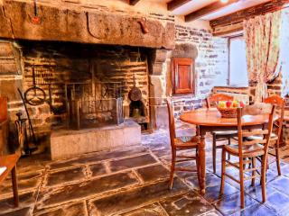 Cottage in Montaigu near Mont St Michel, cleaning included - Montaigu-les-Bois - 4