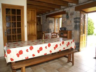 Holiday Home in Oradour with Terrace, cleaning included - Neuvéglise - 5