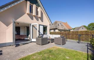 Nice Home In Tzummarum With Wifi - Tzummarum - 9