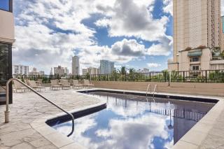 Exceptionally Located - Honolulu - 9