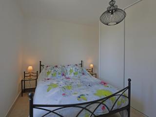 Elegant Villa Near Ardèche, cleaning included - Saint-Michel-d'Euzet - 3