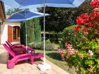 Villa in Pineuilh by Dordogne River, cleaning included - Pineuilh - 0