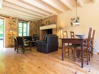 Cottage in Chaleix near Forest and Lake, cleaning included - Chalais - 0