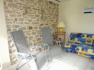 Holiday home in Ploumilliau with barbecue, cleaning included - Ploumilliau - 7