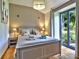 Charming Stone House with Garden in Brittany, cleaning included - Huelgoat - 6