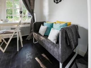 Apartment in Isigny near Cotentin Park, cleaning included - Isigny-sur-Mer - 0