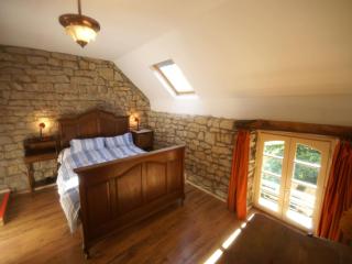 Holiday Home in Saizy with Patio, cleaning included - - 7