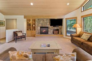 10 Tan Oak Home with BBQ on the Deck - 7