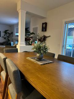 Alton House - Sherwood Park - 7