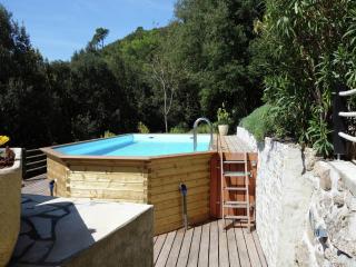 Modern holiday home with swimming pool, cleaning included - Dunières-sur-Eyrieux - 6