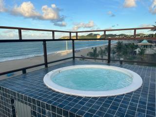 Flat completo a beira mar com vista exuberante - pé-na-areia mesmo! - Natal - 1