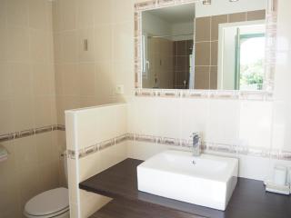Charming Holiday Villa with Pool, cleaning included - LʼIsle-sur-la-Sorgue - 2